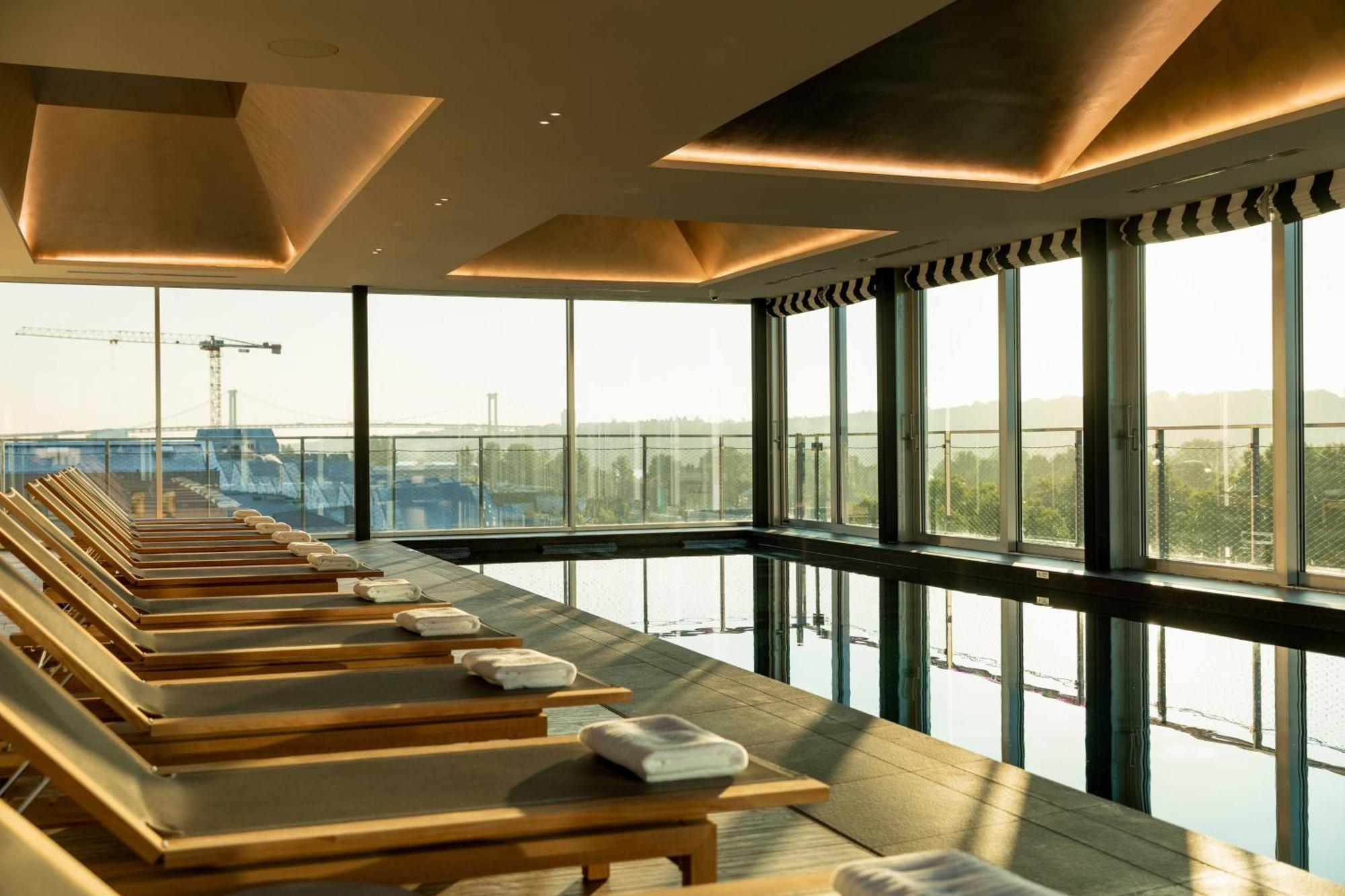 Renaissance Bordeaux Hotel Exteriér fotografie
